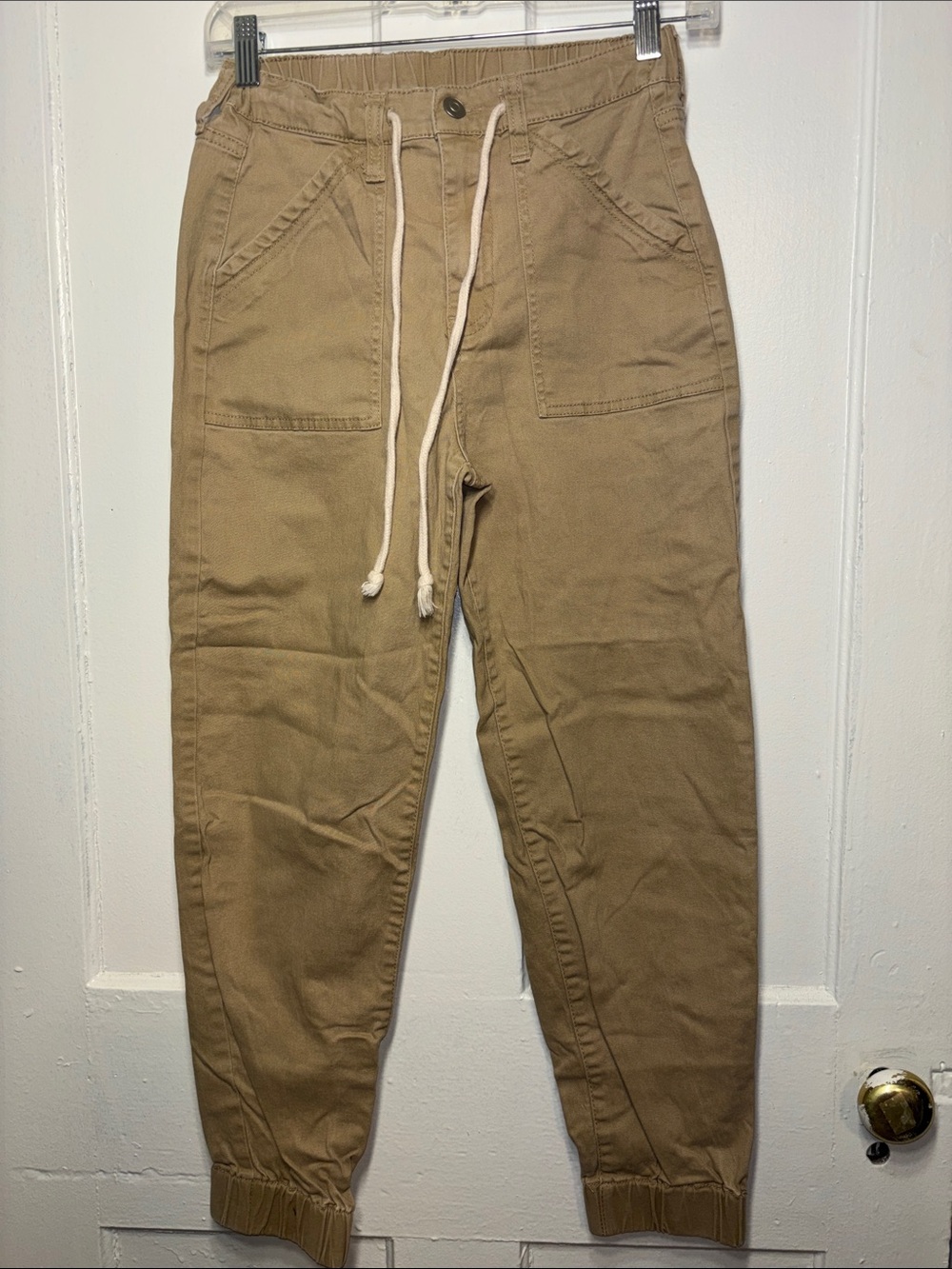 No boundaries Womens Drawstring Utility Jogger Pants in Khaki size small